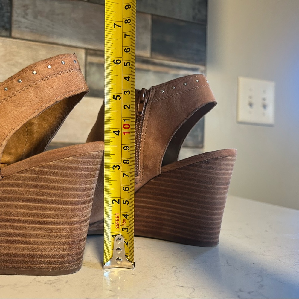 🍀 Lucky Brand Ulyssas Suede Leather Open Toe Wedge Studded Ankle Bootie Sandal - Picture 9 of 16